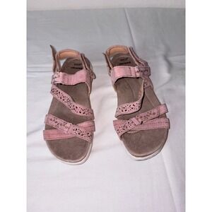 Earth Origins Pink blush leather Laser Cut westfield wendy Comfort Sandals  8.5